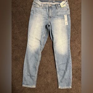 NWT Old Navy High Rise Rockstar Super Skinny Jeans Size 14